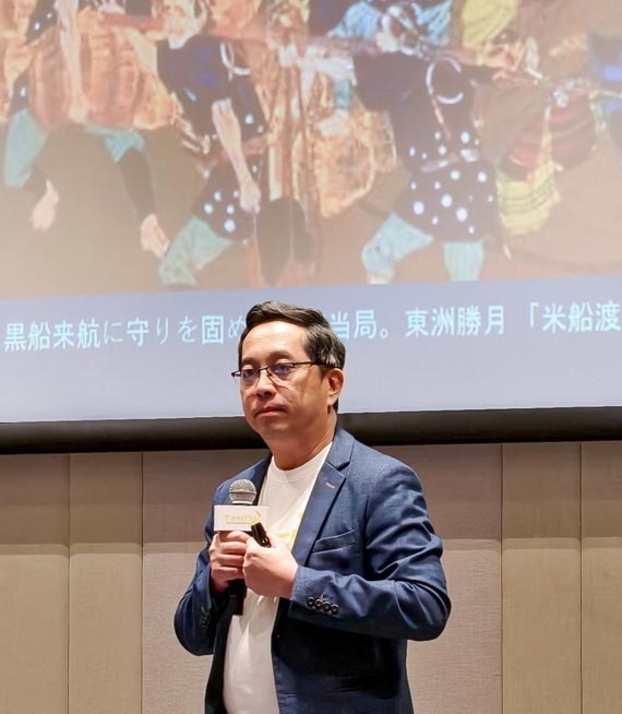 Dr. Nares Damrongchai